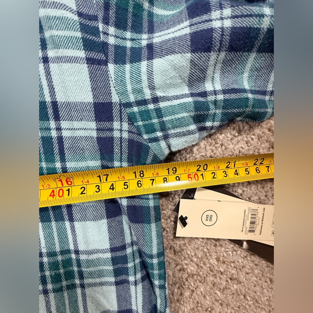 NWT Netflix Stranger Things x No Boundaries Cotton Cropped Flannel Size XXS (00) - Picture 10 of 12